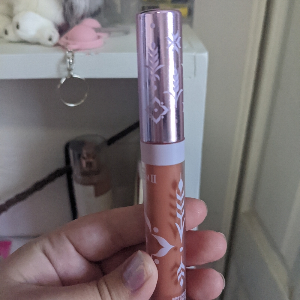 Anna ColourPop lipgloss